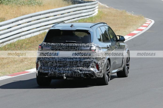 bmw-x5-m-facelift-2023-fotos-espia-nurburgring-202289059-1660302730_10.jpg