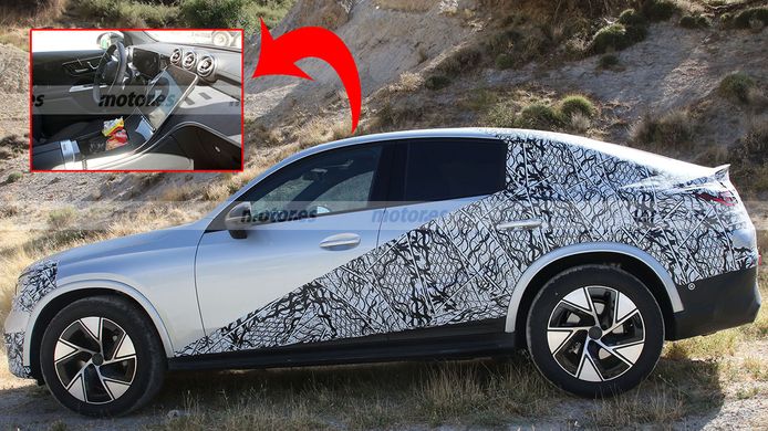El nuevo Mercedes GLC Coupé 2023 y su interior al detalle en estas fotos espía