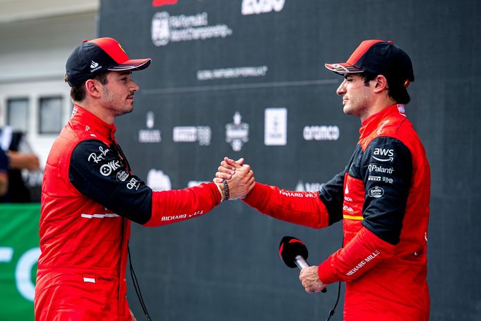 Leclerc, al descubierto: su relación con Sainz y los continuos errores de Ferrari