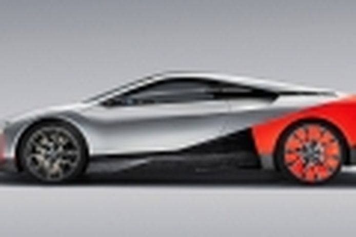 BMW opens the door to the development of an electric supercar inspired by the M1