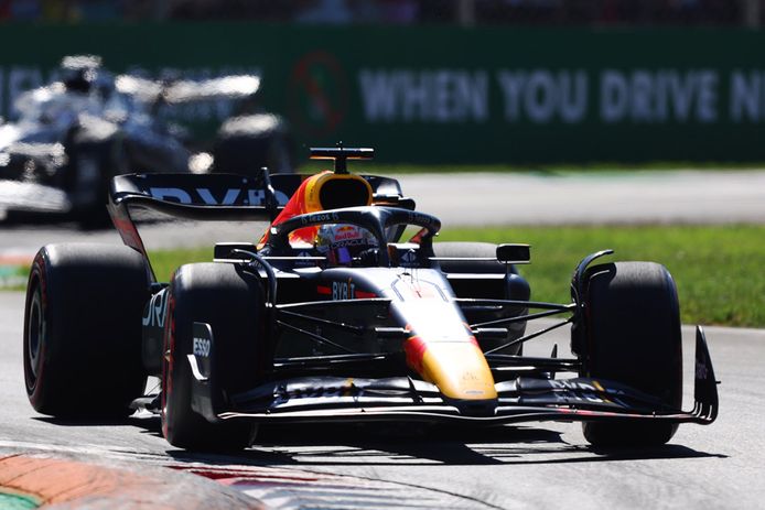 Verstappen conquista Monza en un final descafeinado