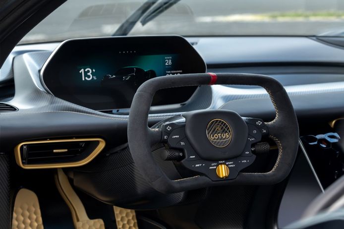 Lotus Evija Fittipaldi - interiorq