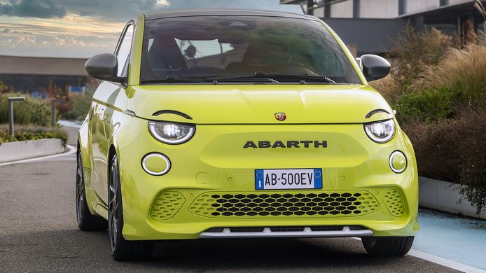 Abarth ampliará su gama con nuevos coches eléctricos tras el lanzamiento del 500e