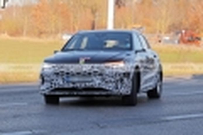 New spy photos of the Audi e-tron Facelift 2022 reveal its new image