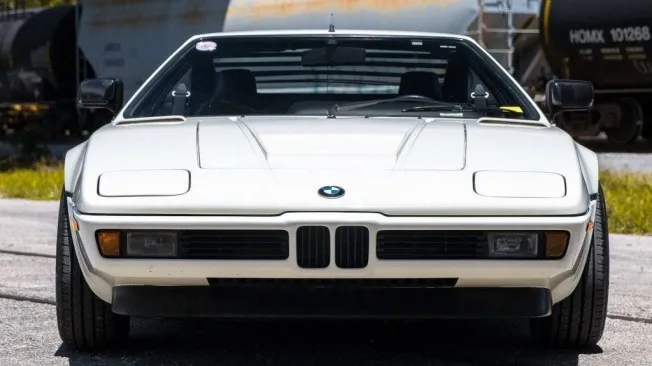 Este magnífico BMW M1 es el más caro que puedes encontrar