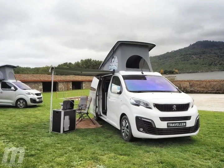  Prueba Peugeot Traveller by Tinkervan, una camper para la naturaleza y la ciudad