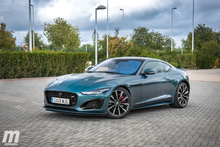 prueba-jaguar-f-type-coupe-p575-202398792-1702662650_2.jpg