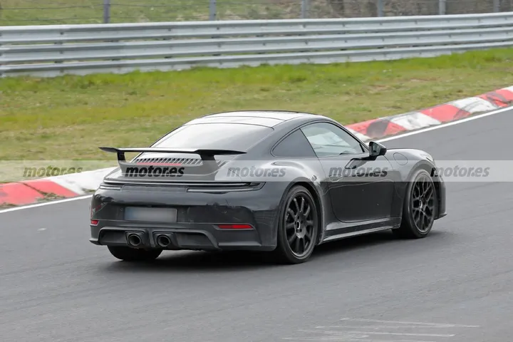 Fotos espía Porsche 911 Facelift 2025 en Nürburgring