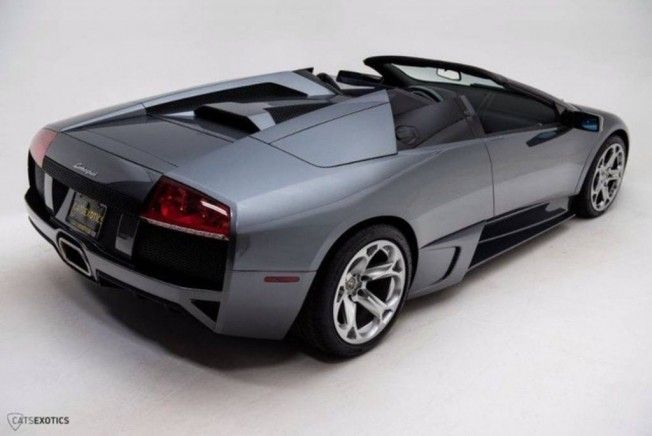 Uno de los pocos Lamborghini Murciélago manuales a la venta