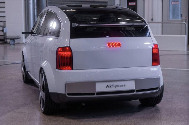 audi-a2-regresa-ingenioso-coche-electric