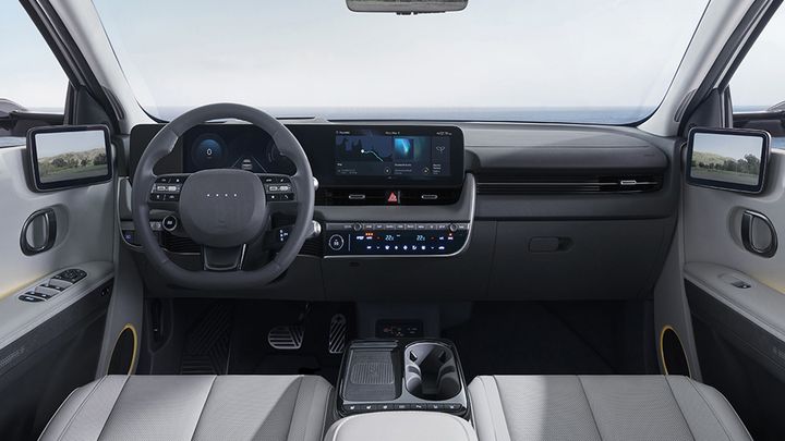 Hyundai IONIQ 5 2025 - interior