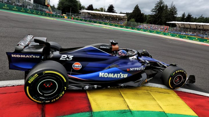 alex-albon-piensa-carlos-sainz-companero