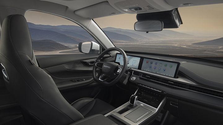 EBRO S400 - interior