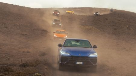 La guerra de Irán deja decenas de Ferrari y Lamborghini abandonados en Oriente Medio, muchos negocios de importación en jaque