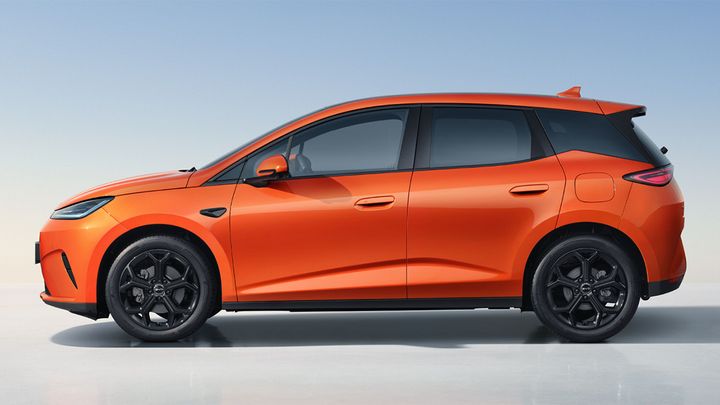 BYD Dolphin G DM-i