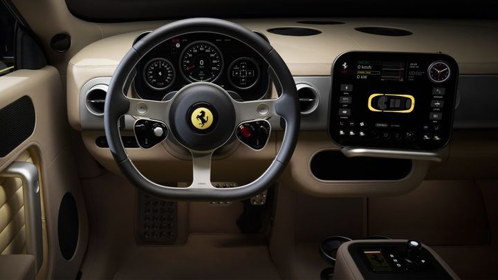 Ferrari Luce 2027