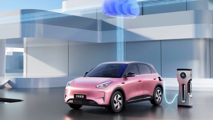 Geely E2
