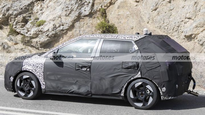 Fotos espía Hyundai i20 2027