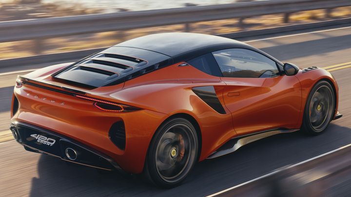 Lotus Emira 420 Sport