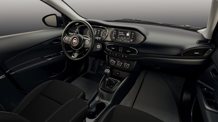 FIAT Tipo Sedán - interior
