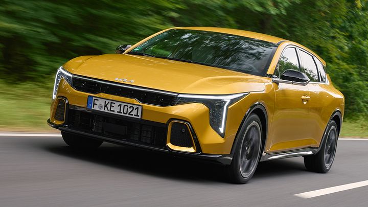 KIA K4