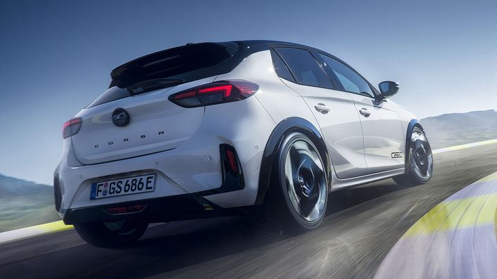 Opel Corsa GSE - posterior