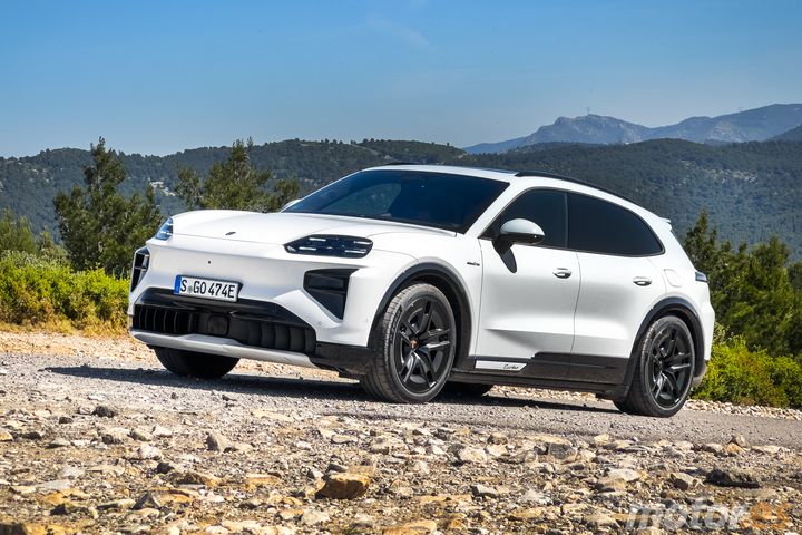 prueba-porsche-cayenne-electric-20261143
