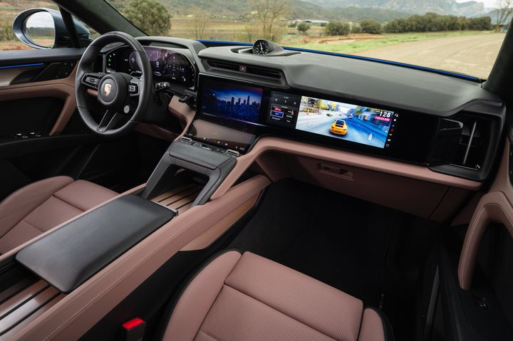 prueba-porsche-cayenne-electric-20261143