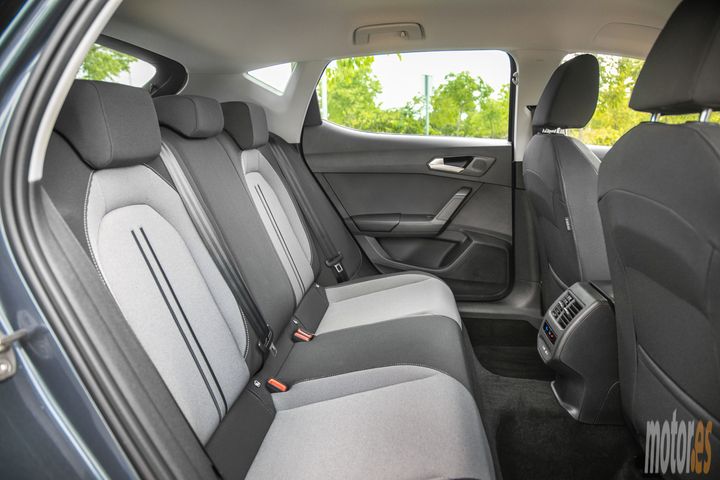 seat-leon-ehybrid-style-2026114176-17787