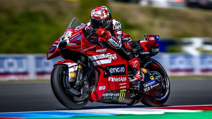 aprilia-golpe-italiana-motogp-adios-jorg