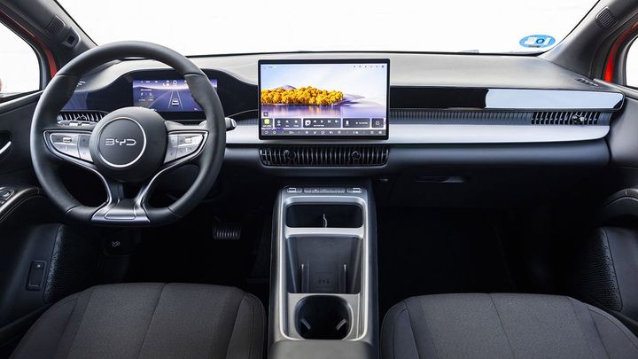 byd-dolphin-g-hibrido-enchufable-las-cla