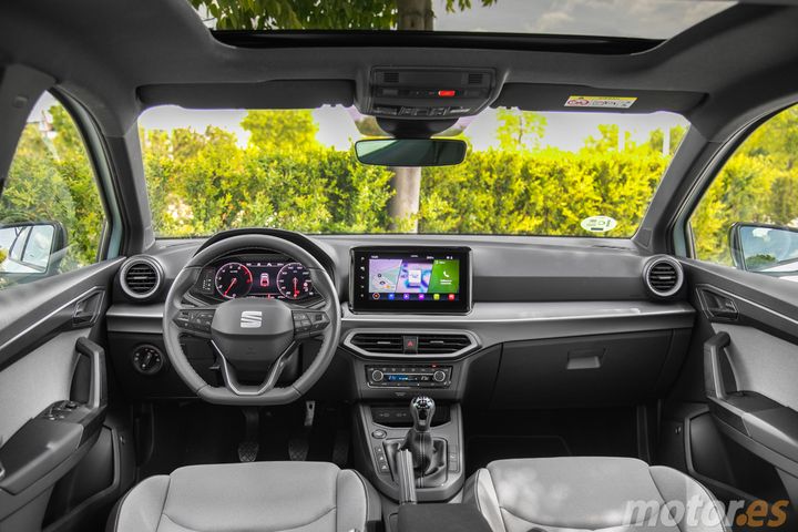 comparativa-seat-ibiza-y-arona-202611454