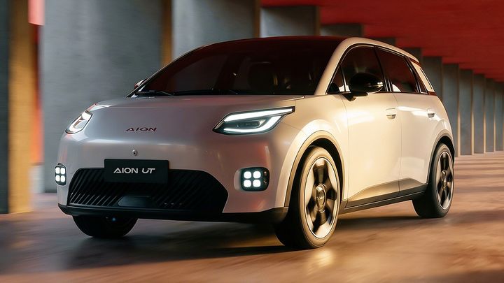 GAC AION UT