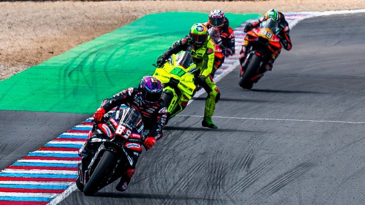 jorge-martin-nota-aprilia-le-mans-no-bue