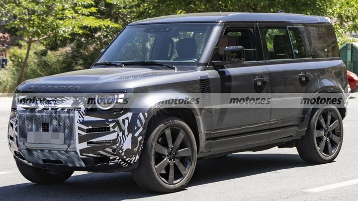 Fotos espía Land Rover Defender Facelift 2028