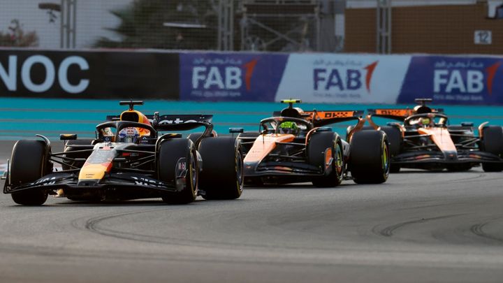 mclaren-cierra-puerta-max-verstappen-202
