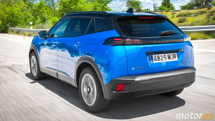 Peugeot 2008 - posterior