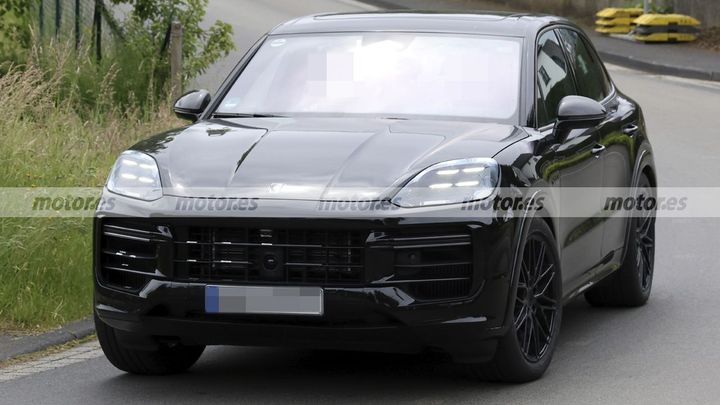 Fotos espía Porsche Cayenne Turbo Facelift 2027
