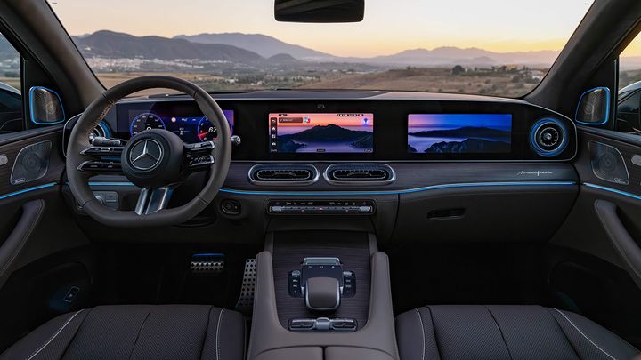 Mercedes GLS 2026 - interior