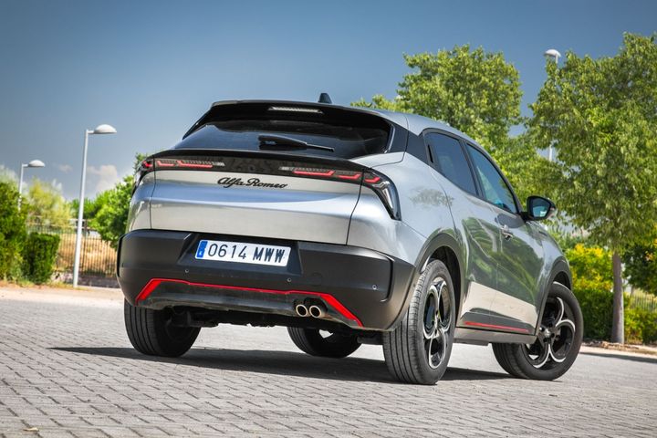 prueba-alfa-romeo-junior-ibrida-20261148