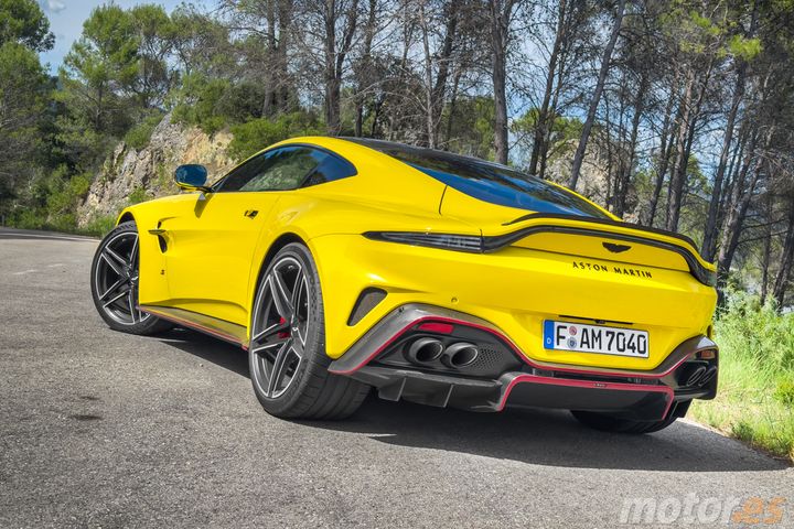 prueba-aston-martin-vantage-s-2026114509