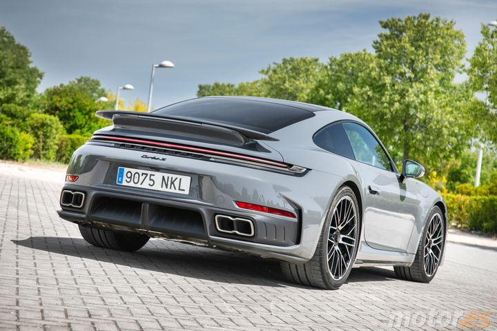prueba-porsche-911-turbo-s-2026114394-17