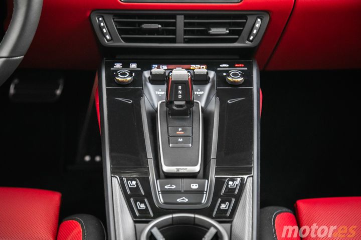 prueba-porsche-911-turbo-s-2026114394-17