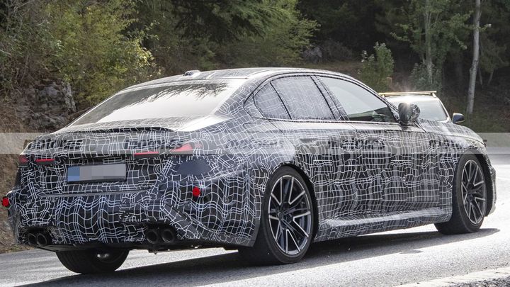 Fotos espía BMW M5 Sedán 2028