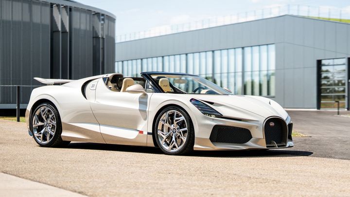 Bugatti W16 Mistral Blanc Éternel