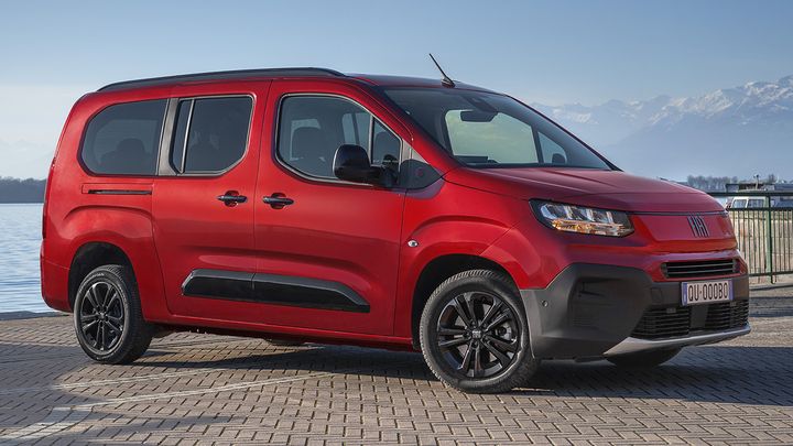 FIAT Qubo L - lateral