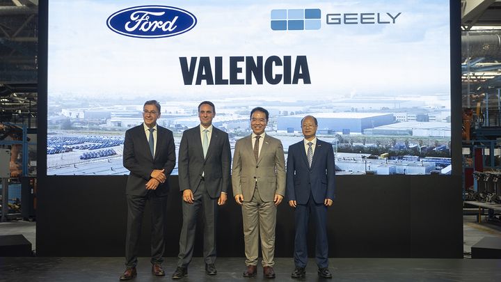 Ford y Geely producirán coches conjuntamente en Valencia desde 2028