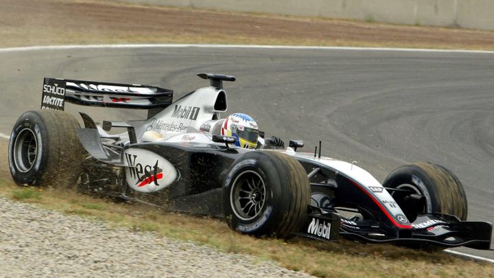 Alex Wurz, a bordo del McLaren MP4-18