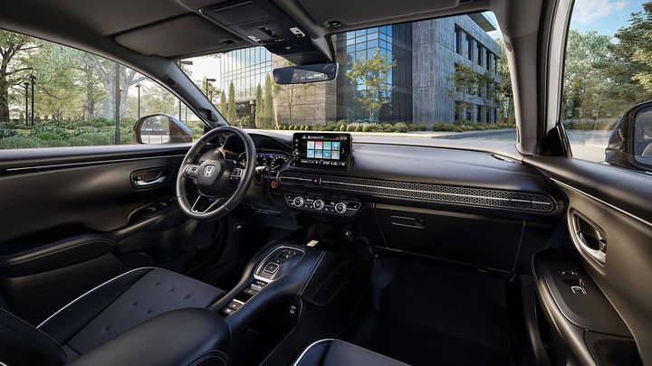 Honda ZR-V 2027 - interior