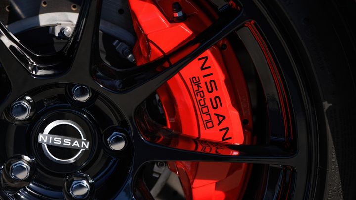 Nissan pastilla roja